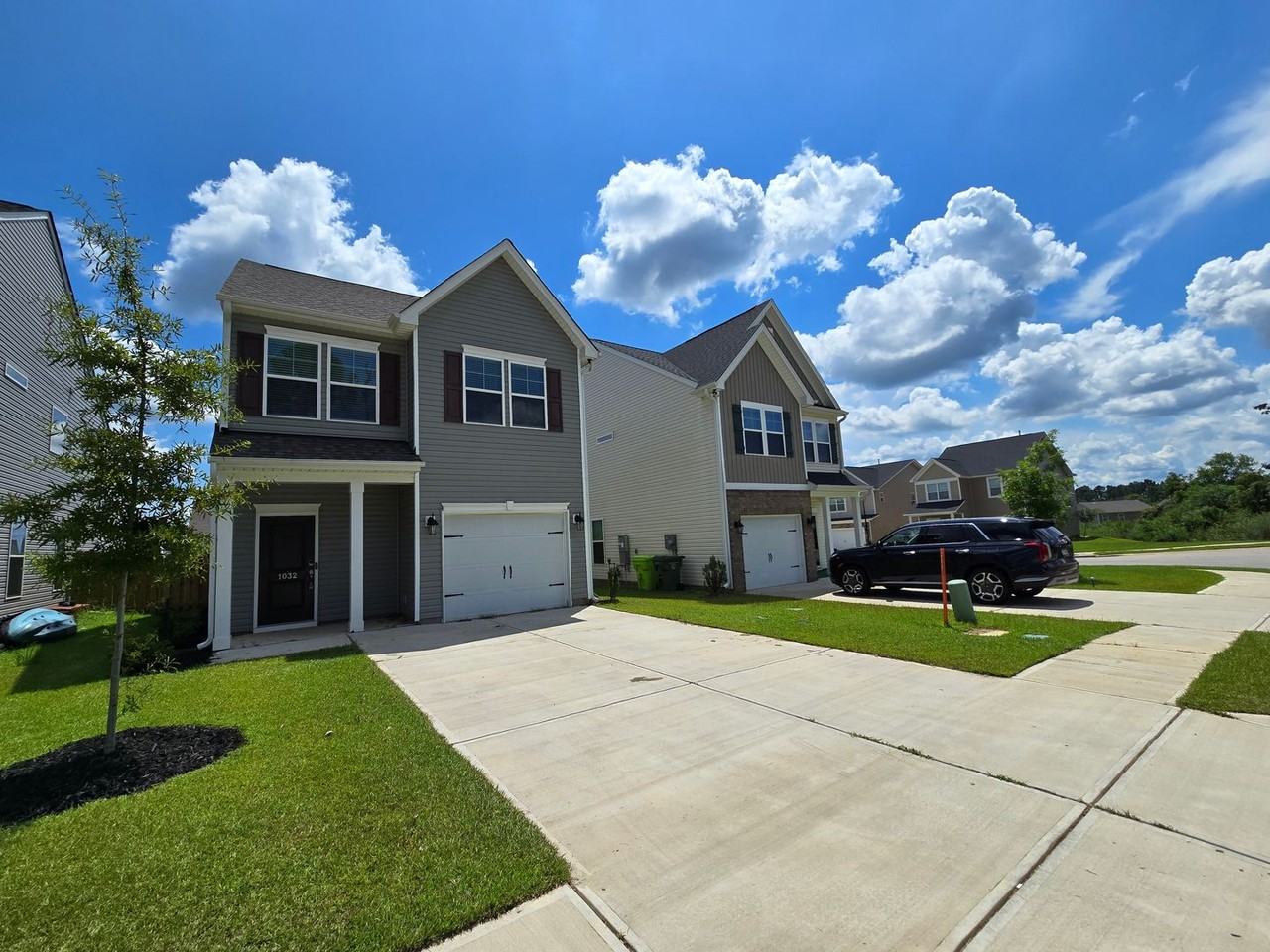 1032 Crescent Moon Loop - Photo 2 of 50