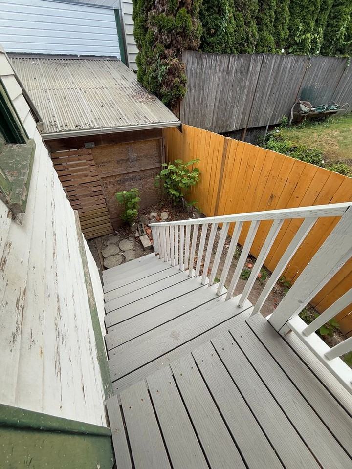 4505 1st Ave Ne - Photo 4 of 31