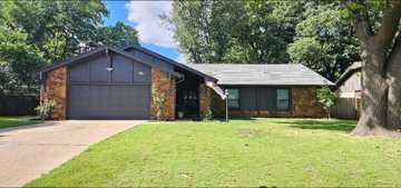 featured image of 3129 E 84th Pl