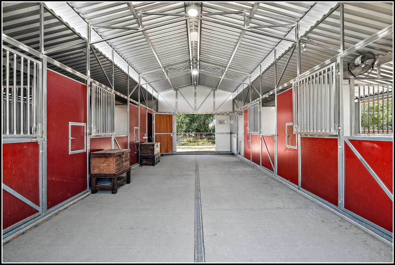 5900 E Zaffre Ridge St - Photo 4 of 50