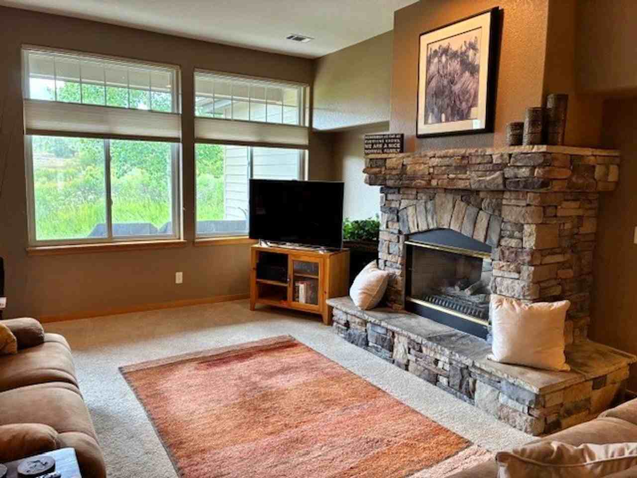 113 Alegra Ln - Photo 4 of 33