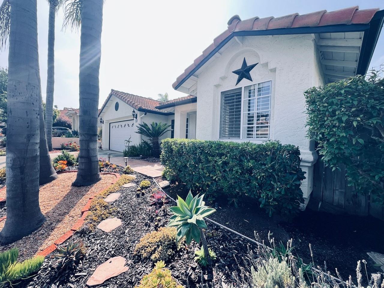 2198 Castilla Way - Photo 2 of 25