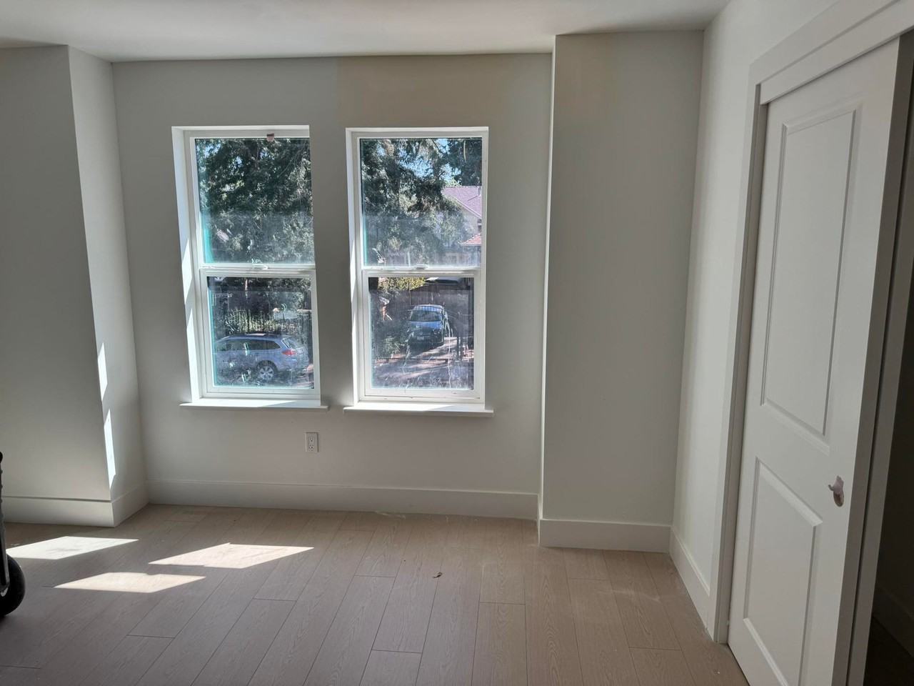 3905 1st Avenue - Photo 7 of 17