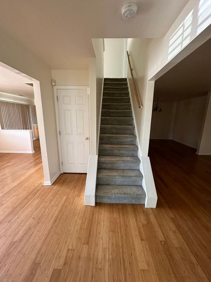 5102 Essex Ln - Photo 4 of 19