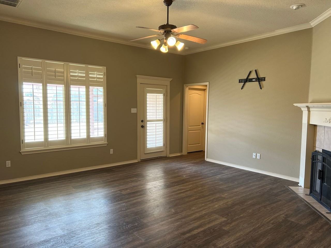 5027 Itasca St - Photo 3 of 22
