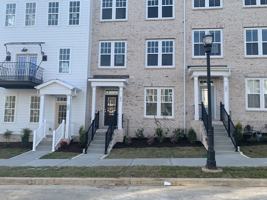 featured image of 164 Burkitt Commons Ave