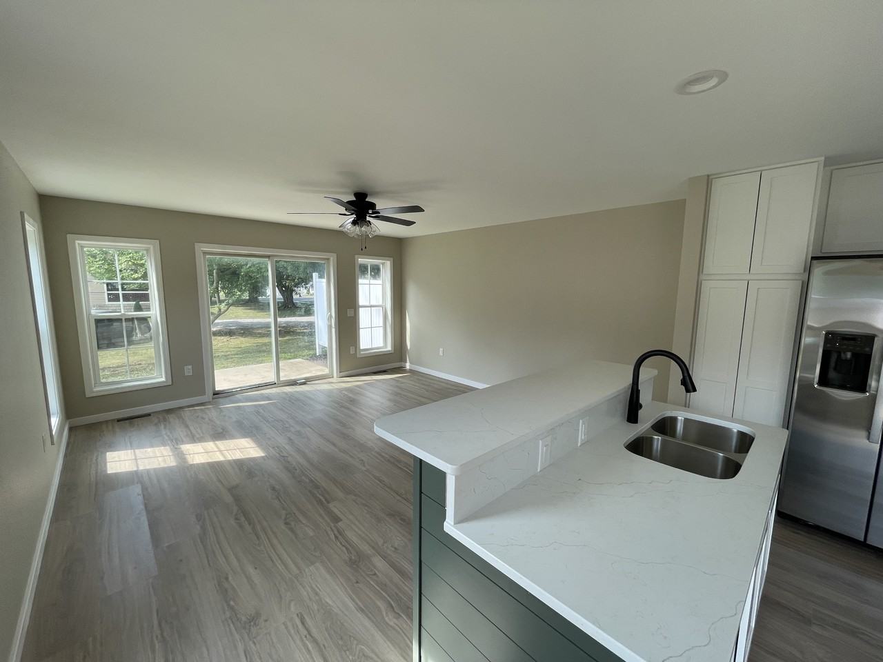 528 E Lebanon St #NA - Photo 3 of 13