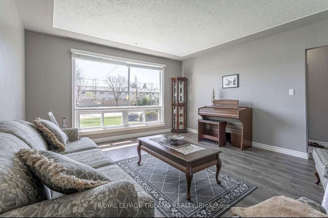 1748 Trafalgar Street - Photo 3 of 9