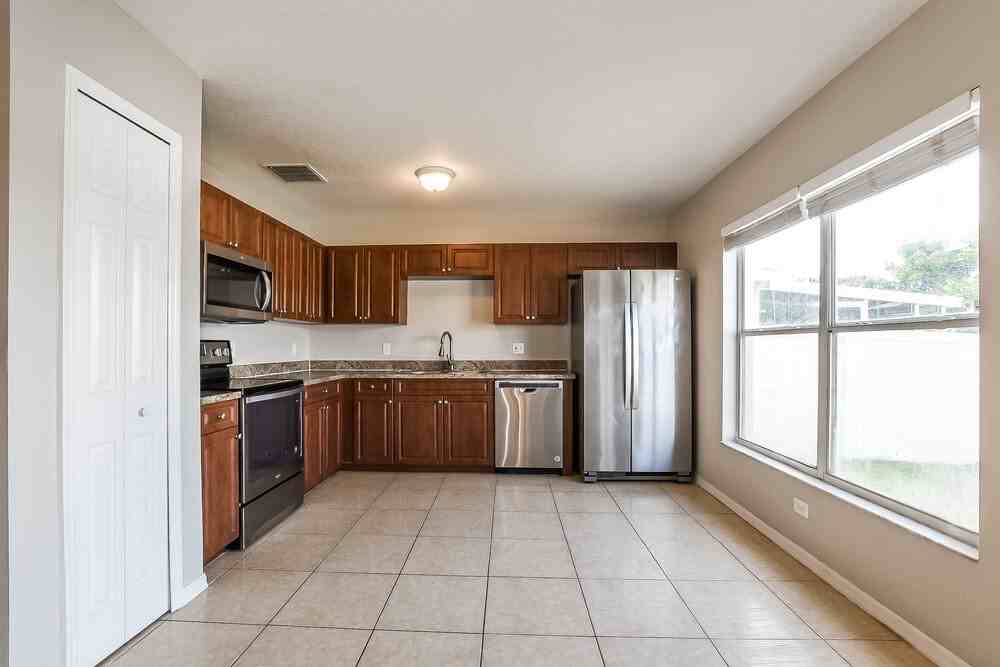 2347 Topaz Trl - Photo 7 of 16