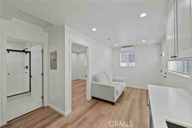 1314 Pico St ##C - Photo 2 of 7