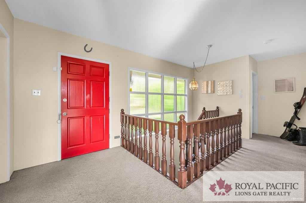 2160 Lawson Avenue - Photo 3 of 17