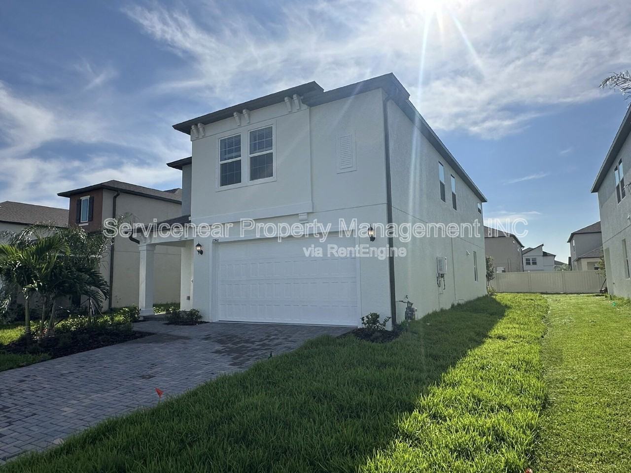 11748 71st Ave E - Photo 2 of 50