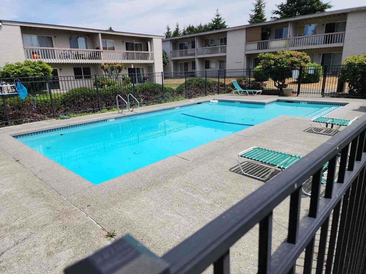 Alpha Park Apartments - Photo 7 of 11