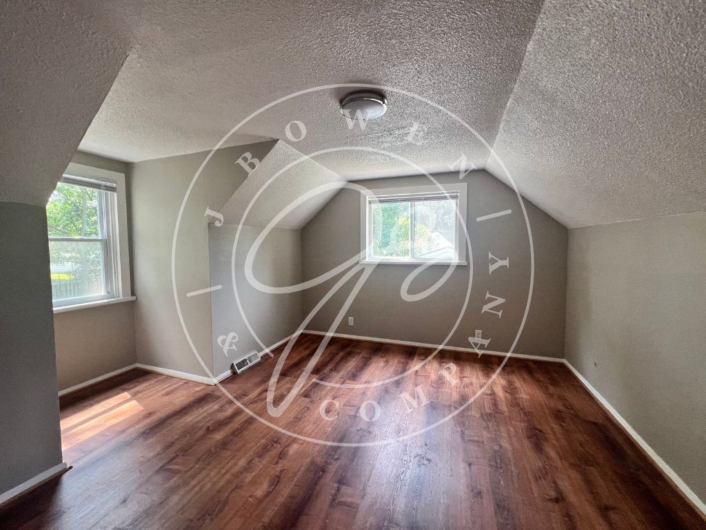 5638 Northview Dr - Photo 6 of 10