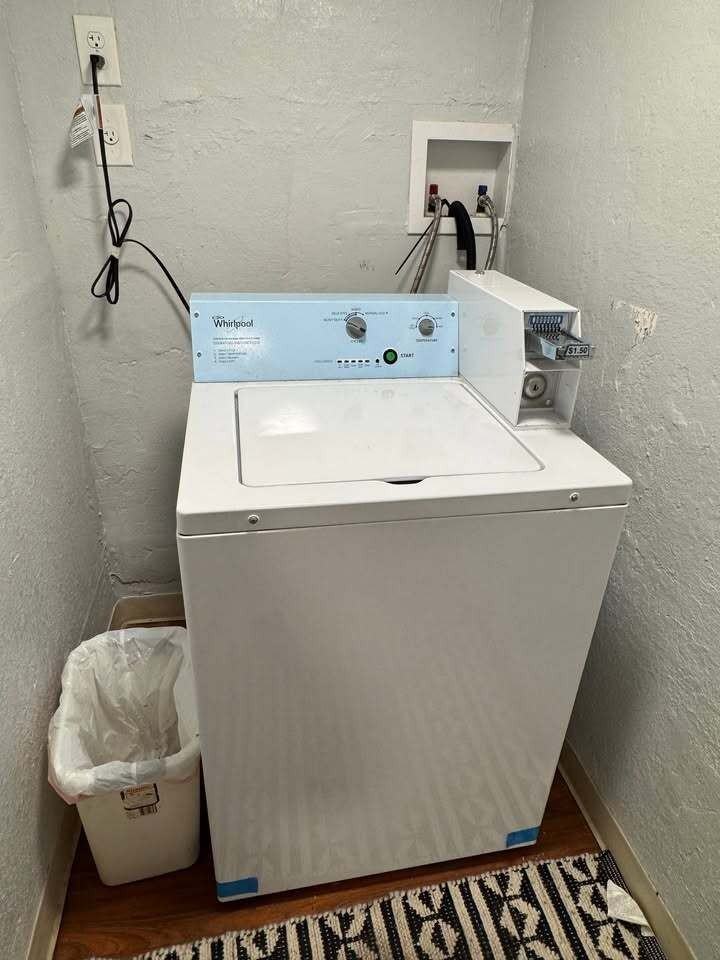 2737 Garden St - Photo 3 of 9