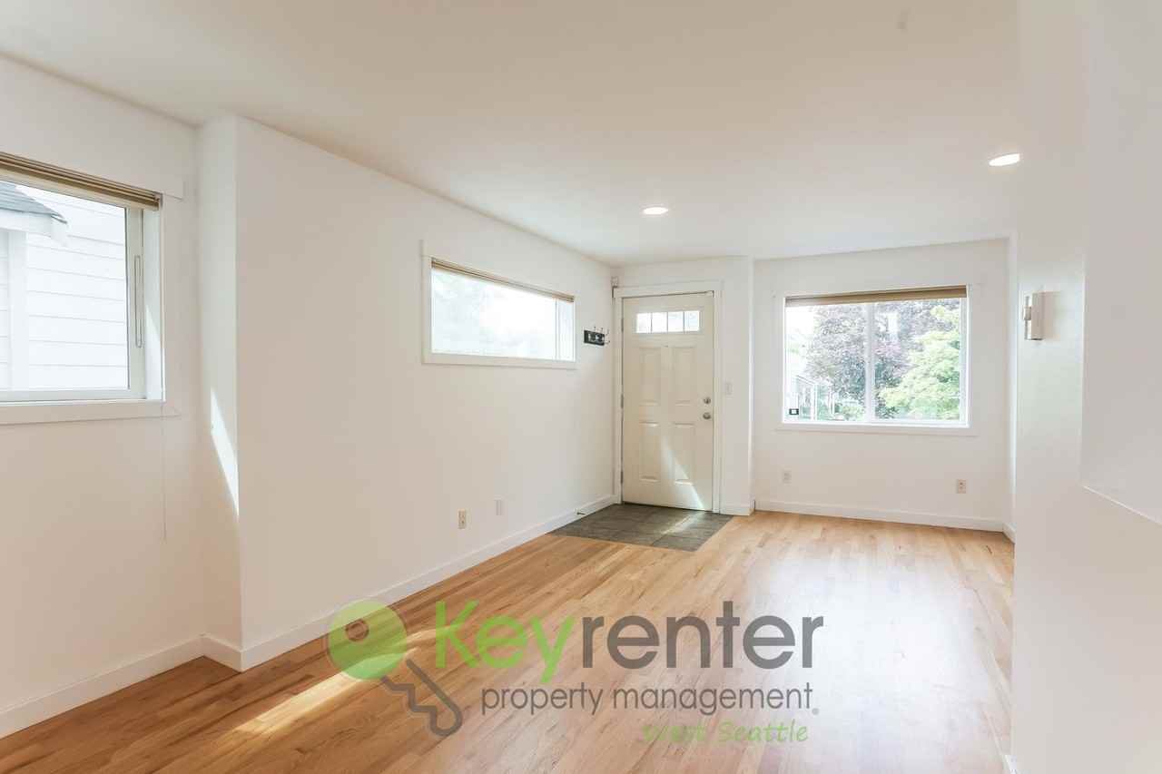 8450B 25th Ave Sw - Photo 5 of 22