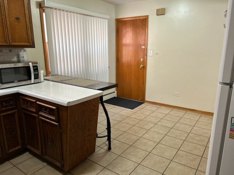 8622 W Berwyn Ave #2N - Photo 7 of 16