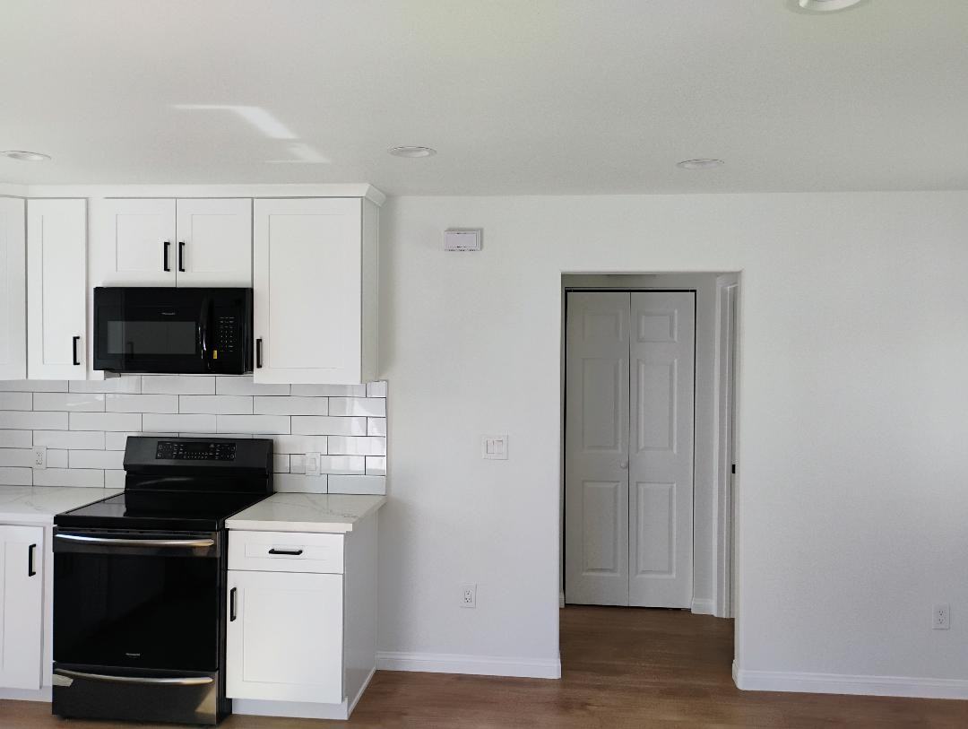 11812 Berendo Ave Unit A #NA - Photo 2 of 13