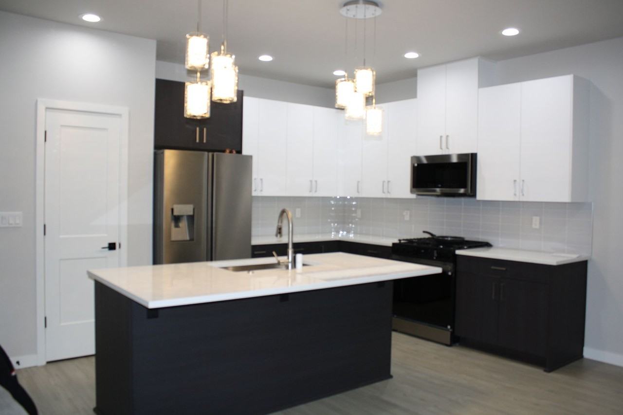 2251 Ne 207th Pl #NA - Photo 3 of 5