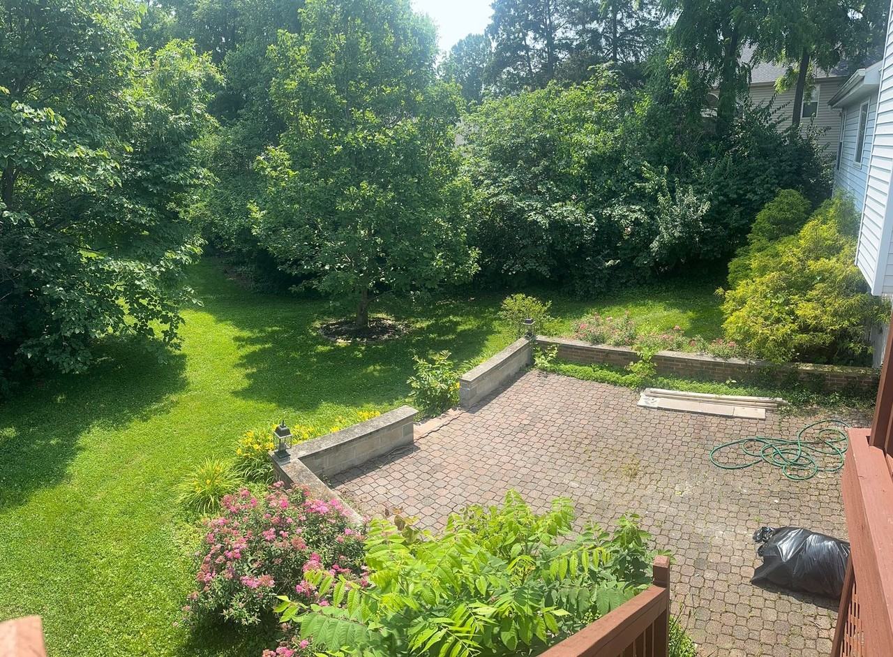 1100 Dautel Ln - Photo 2 of 31