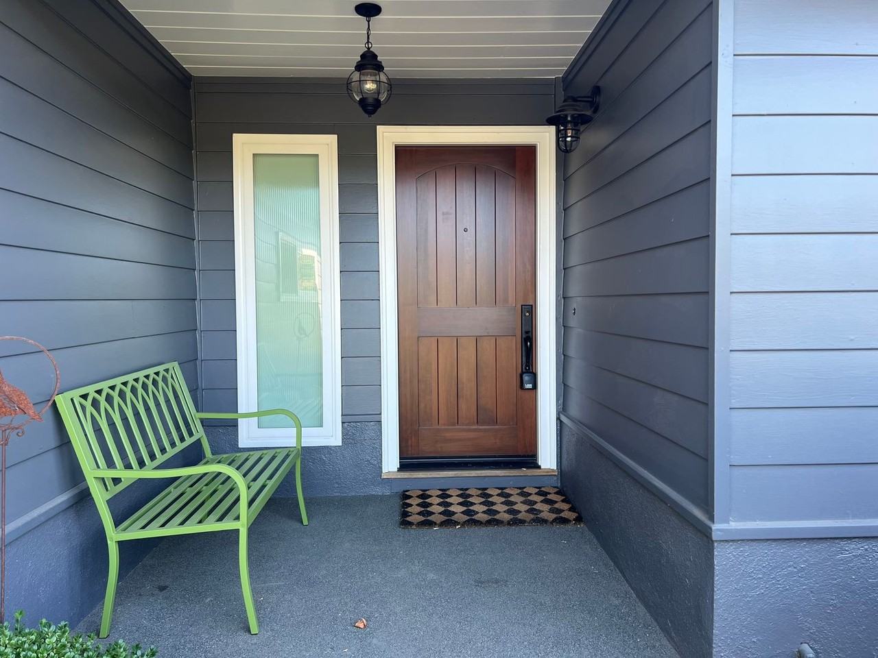 49 Cushing Ave - Photo 2 of 25