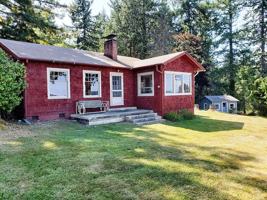 featured image of 7620 Andrews Beach Rd Ne