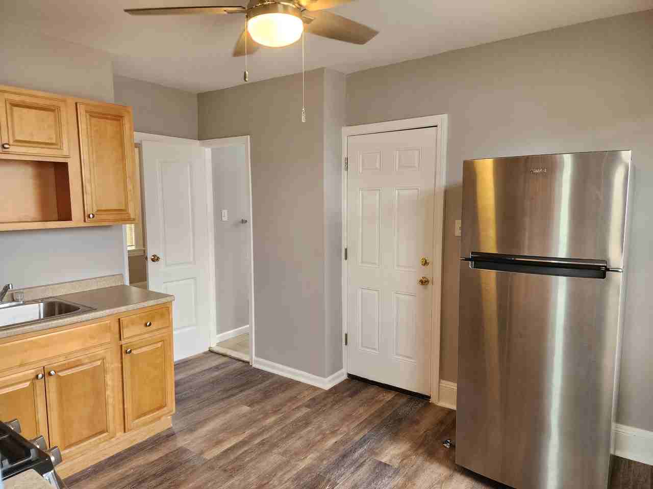 6 Hillhouse Ave #2ndFL - Photo 2 of 4