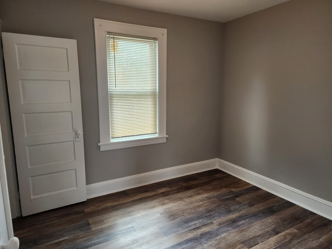 6 Hillhouse Ave #2ndFL - Photo 4 of 4