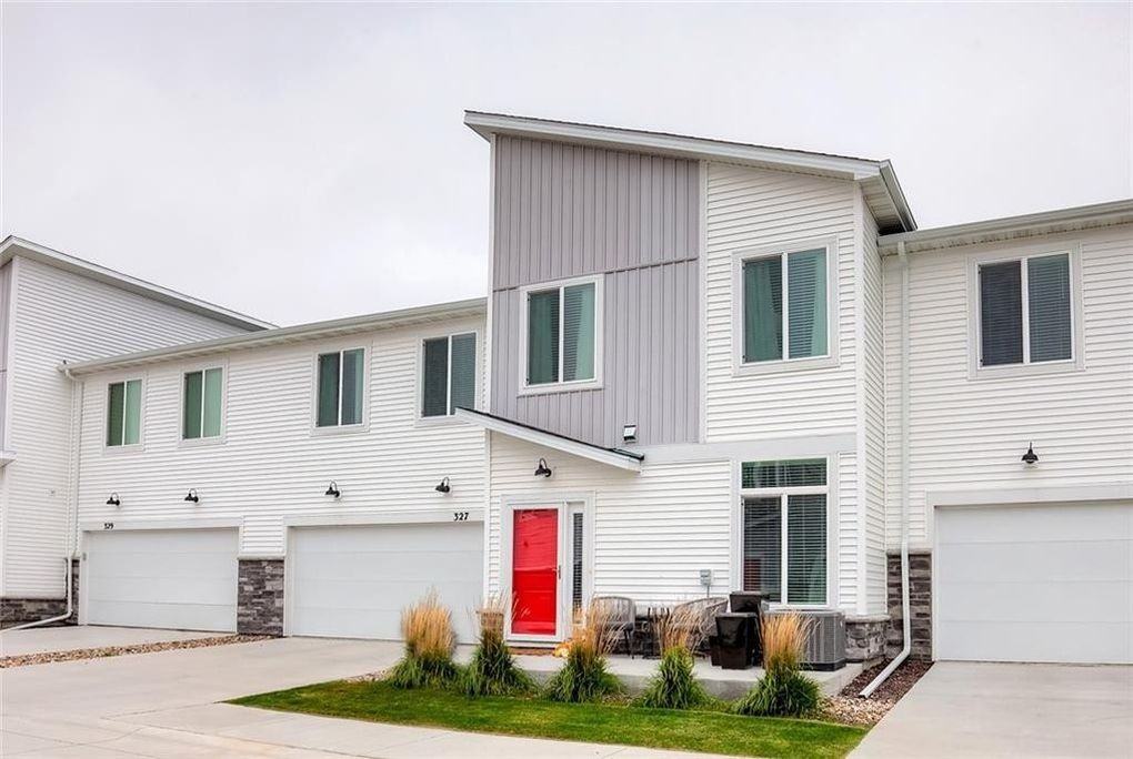 327 Northeast Otter Drive #327 - Photo 3 of 44