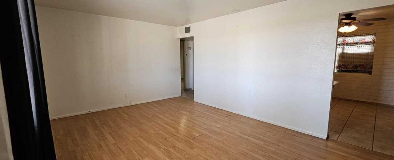 120 Debs Cir - Photo 2 of 6