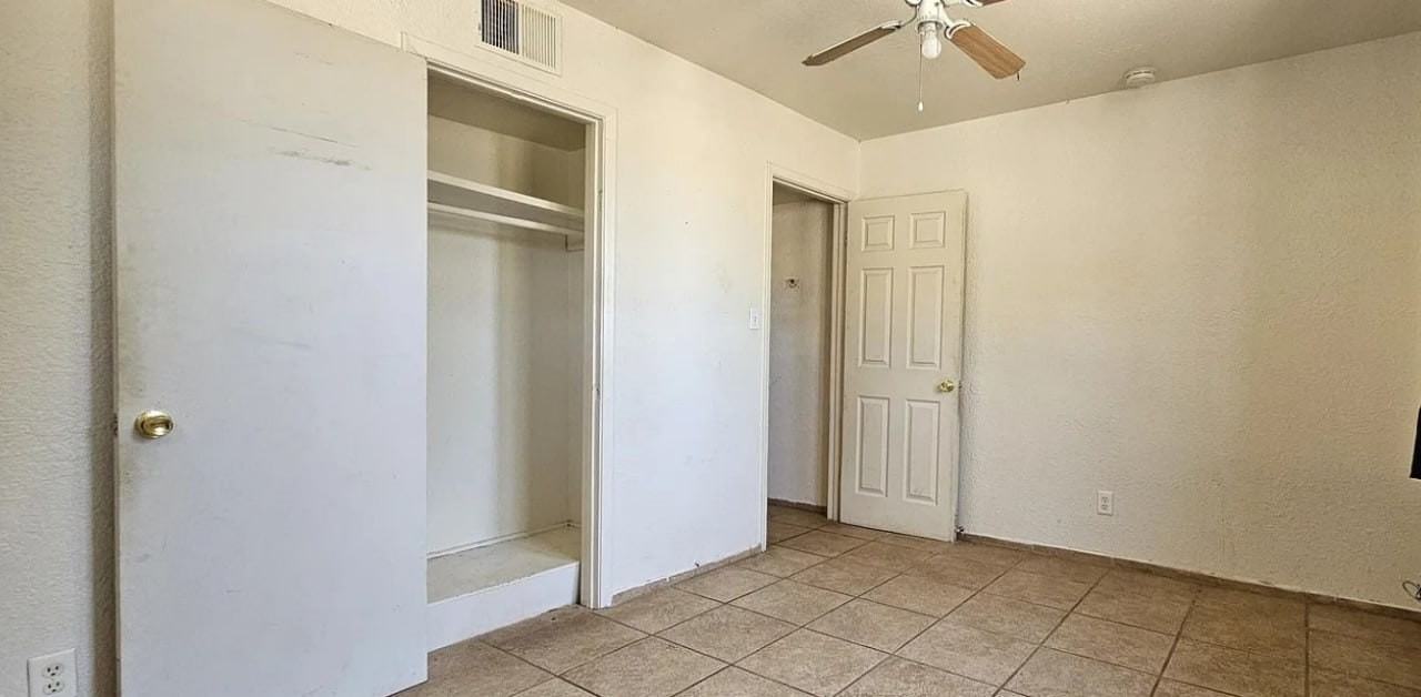 120 Debs Cir - Photo 3 of 6