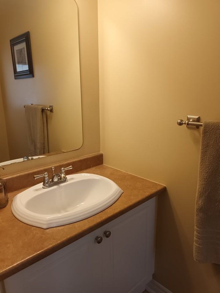 19 Milner Downs Cres - Photo 3 of 15