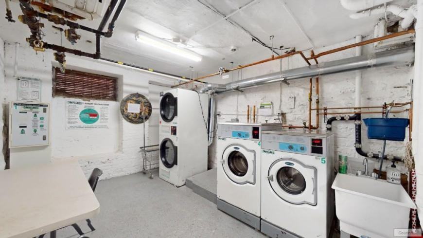 245 W 113th St - Photo 3 of 10