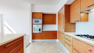 900 W Olympic Blvd #30D - Photo 1 of 1