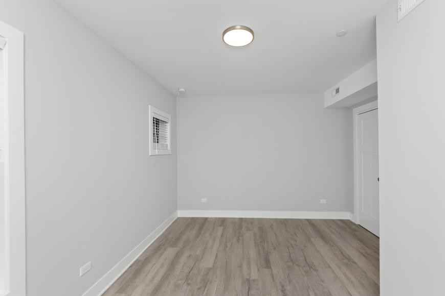 1133 Oak Avenue - Photo 3 of 7