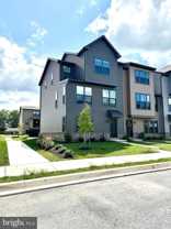 316 E Green St - Photo 1 of 1
