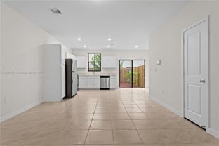 433 Ne 12th St #433 - Photo 1 of 1