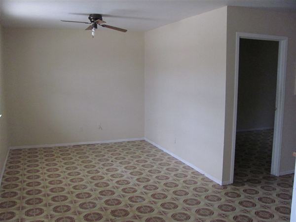 1010 Apollo Ave - Photo 2 of 6