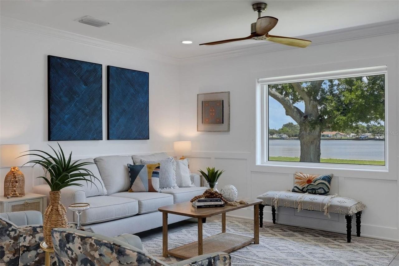 4321 Sunrise Dr S - Photo 7 of 25