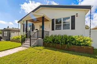 1040 48th Ave N - Photo 1 of 1