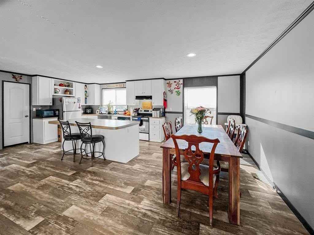 303 Mesa Rdg - Photo 6 of 21