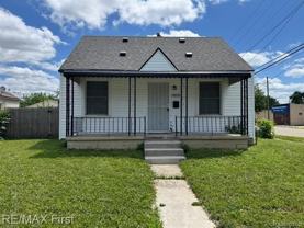 4019 18th St - Photo 1 of 1