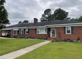 featured image of 109 Grove Ave