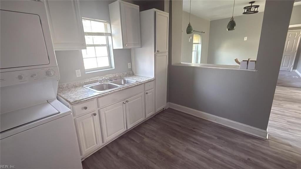 2427 Ruffin St - Photo 2 of 8