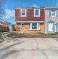 689 Biltmore Dr - Photo 1 of 1