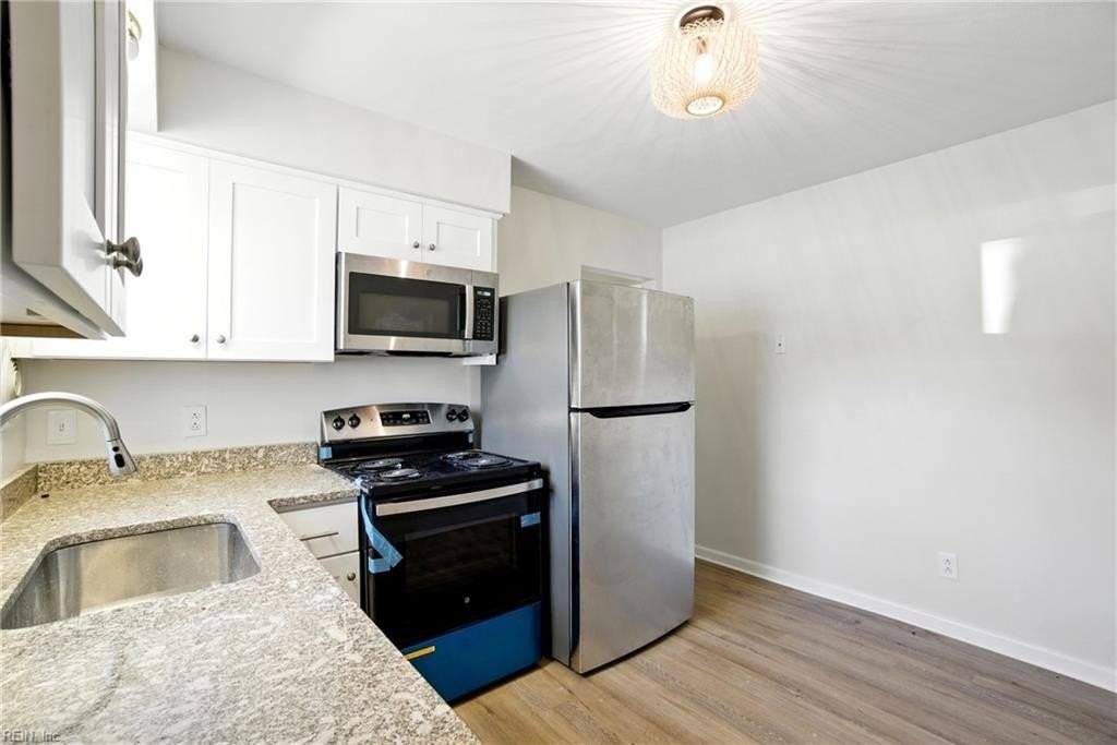 4425 Ocean View Avenue #A - Photo 6 of 16