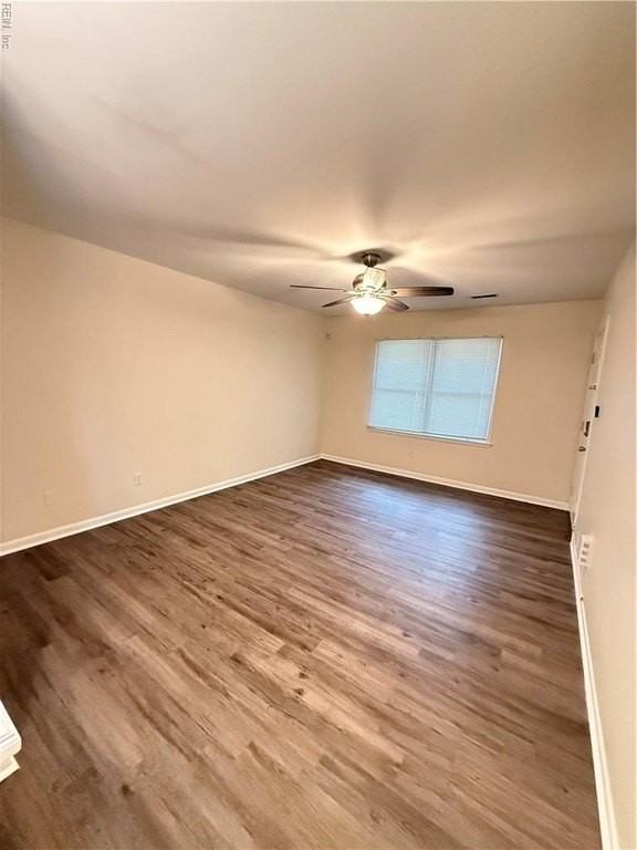 105 Lewis Circle - Photo 2 of 7