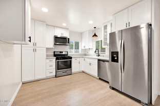 3330 Thorpe Ave - Photo 1 of 1