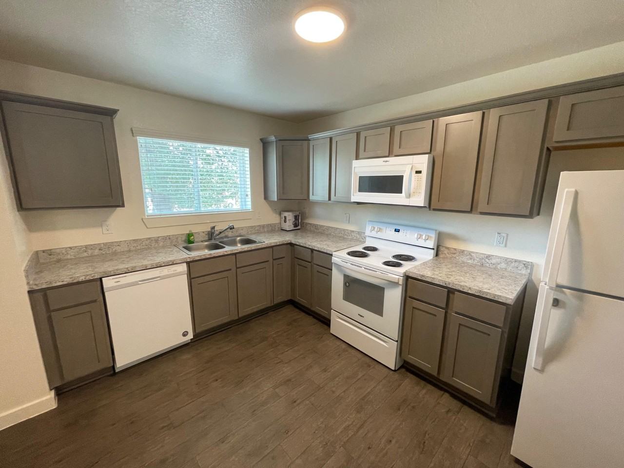 Telge Rd - Photo 5 of 19