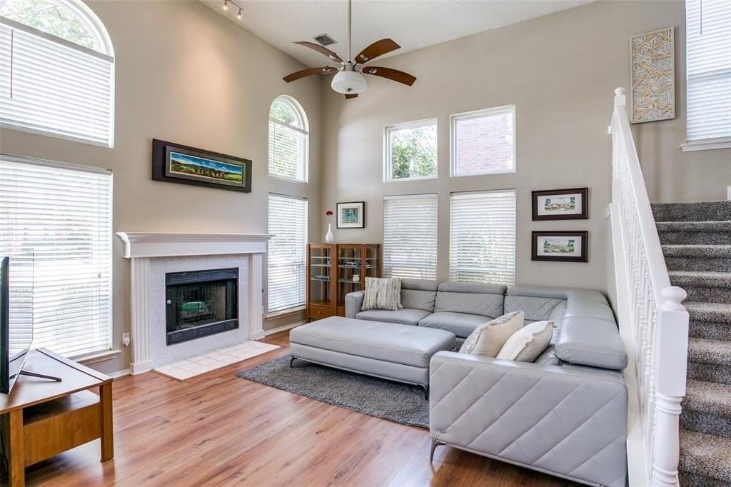 804 Ashford Dr - Photo 5 of 25